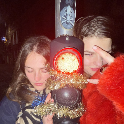 débrouillard (techno version) feat emmile