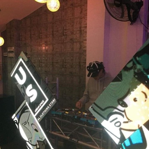 LOS QUE SON BY SAMUEL LOPERA