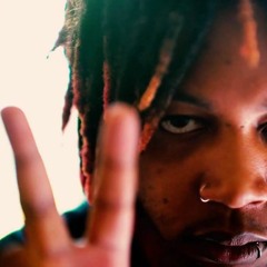 G L O O M B A B Y - M V C R