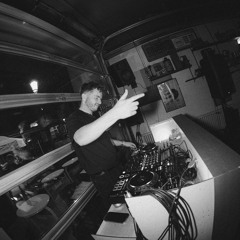 Ambrose Dust - It's Fine (Simon Cutsem Remix)