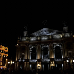 Grohotsky - Тут так людно