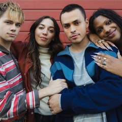 Collage soundtrack 'Only Friends' webreeks - vtmGO