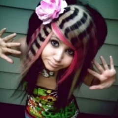 IKEEPTJHINKING MY HAIR IS SOMEONE FOLLOWING ME