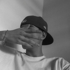OLIVEIRA MC 011, MC M12, DJ ALEK ORIGINAL & DJ K9 - VAI SENTAR ME OLHANDO