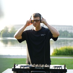HARD TECHNO SET in a German Park