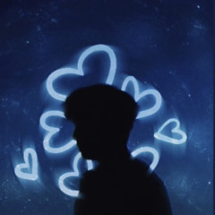 𝔹𝕠𝕪𝕨𝕚𝕥𝕙𝕦𝕜𝕖’𝕤 𝔽𝕚𝕣𝕤𝕥 𝕖𝕧𝕖𝕣 𝕤𝕠𝕟𝕘 <3
