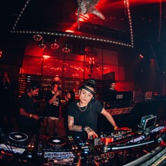 W/Mason Maynard, Space Yacht at Sound