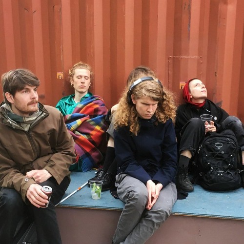 Posh Isolation w/ Forlaget Kornmod - 090622