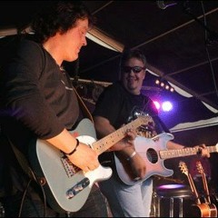 A Little Bit Of Chaos - Falling At Your Feet (LIVE) Oswestry Music Live  2006