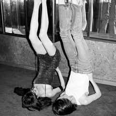 Littl'ans - We Look Good Together