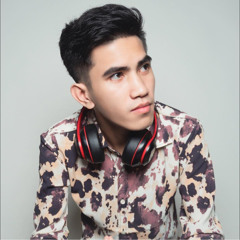 [[VannDeeRmx]] ft Anakker Hennessy & Mizter Ro & Bong Pit - បង្ខំចិត្តបែក _(Remix2022).mp3
