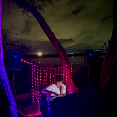 ECHOCHAMBER 09 - Safety Angels Hub Mix (2nd half)