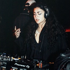 DJ / S E T S | GUEST MIXES