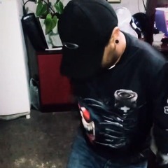 pra dançar robozinho🤖📠  (𝘵𝘰 𝘥𝘢𝘯𝘤𝘦 𝘭𝘪𝘬𝘦 𝘢 𝘳𝘰𝘣𝘰𝘵)