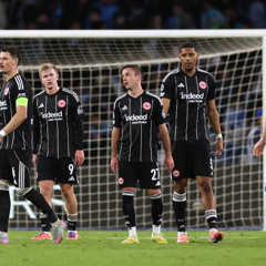 Napoli vs Frankfurt: Báo Động Phong Độ Khiến Giới Cá Cược M88 MZ Lo Lắng