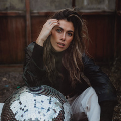 Sweet Dreams (Are Made of This) (Acoustic)