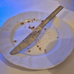 housić: disco-piano-techno-trance-acid-house