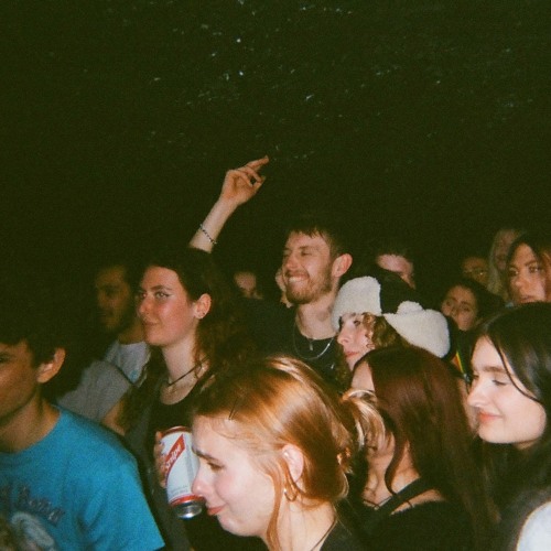 BUCKLE UP - techno acid trance