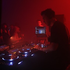 Plan M - Looking Session 010 - Peak Time/Driving Techno - Episode 10