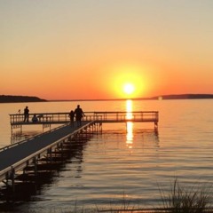 He's A Mighty Good Leader