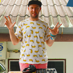 F-WORD on AIRR #85 (24-12-05)