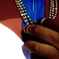 BOLLYWOOD HAND PERFORMANCE