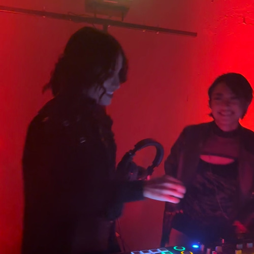 Levels Vol III - Em Yujin B2B Michelle Mendez