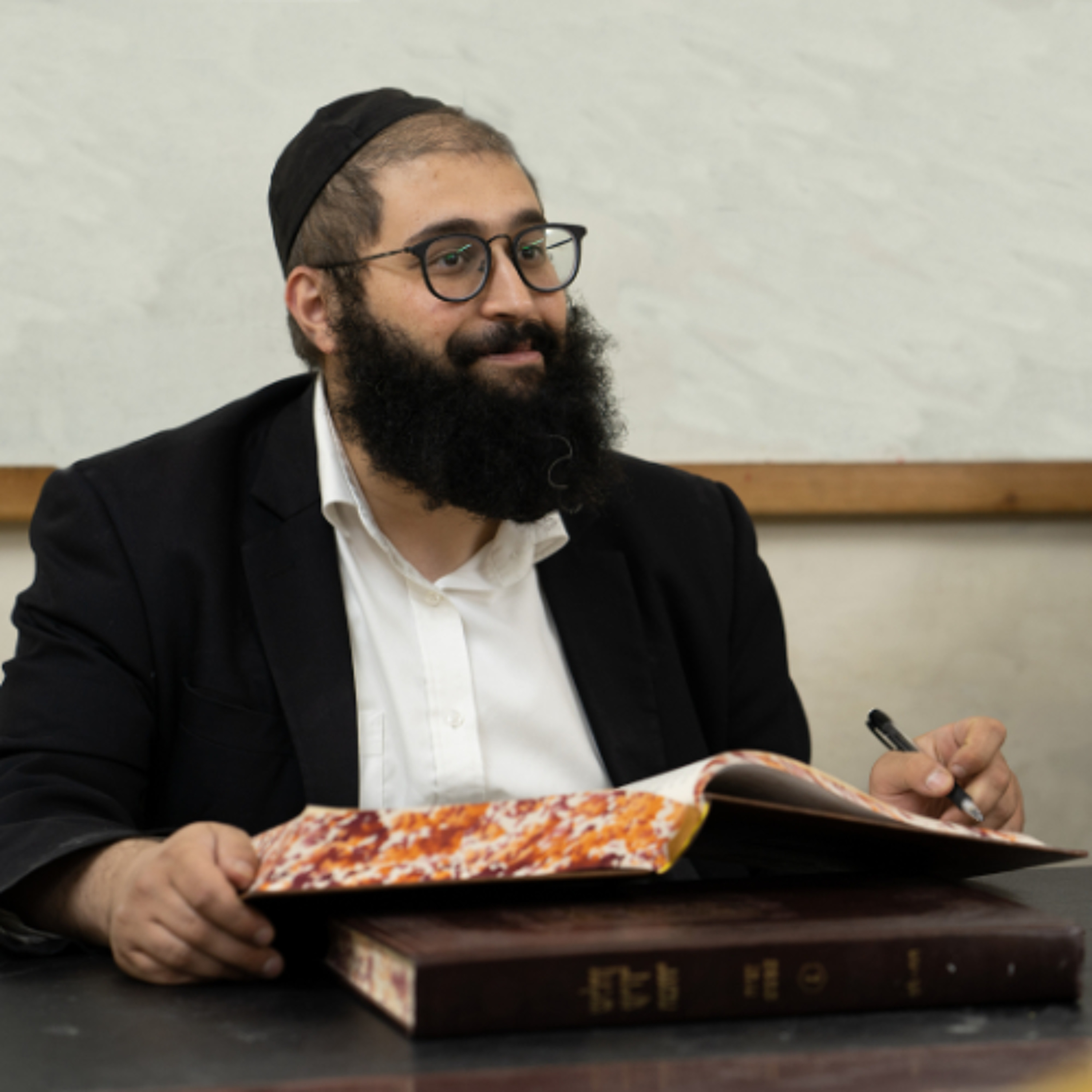 Rabbi Kaufmann teaches chassidus as it relates to the High Holy Days episode artwork