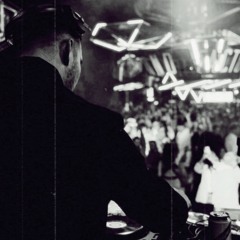 Dan Mitchell - Warm Up Hour (Live @ Nova)