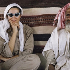 الجميله، كلنا لعيونها قلبًا و قالب