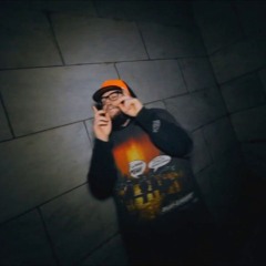 joeyy - who i am
