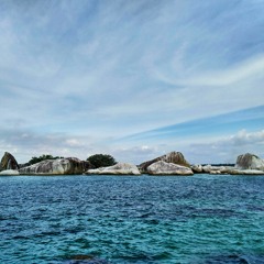 let's go to the beach, each..