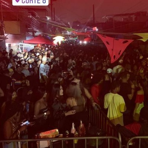 MC RF = QUER FUDER COM A TROPA DO BX NO C8 [DJ REGINHO DO CORTE 8] C8, LG, R5