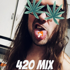 Paul Spunion 420 mix, live from Studio Script