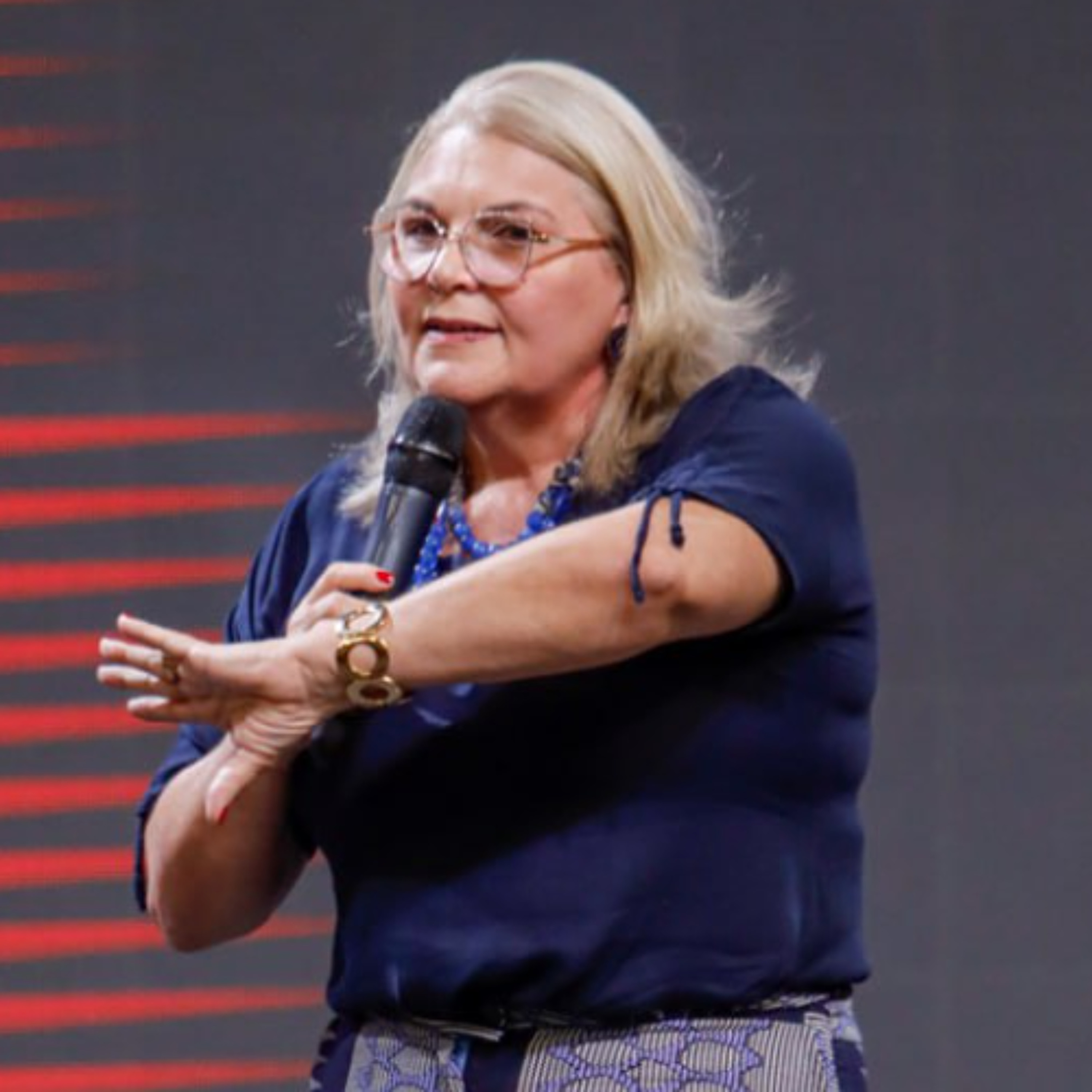 Quando Deus diz “vá”: coragem de obedecer sem saber o destino - Célia Regina