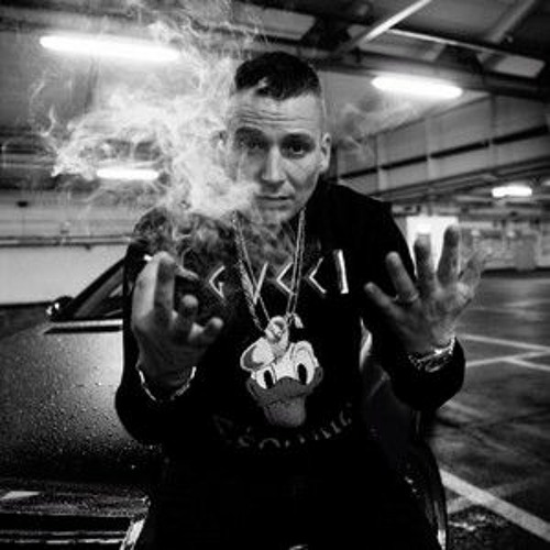Stream LX Feat. GZUZ - Gangster by k1mbe | Listen online for