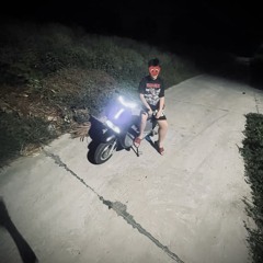 Mắt anh kiếm tìm em