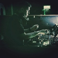 UDGK presents - Tom Harrison | Deep House [live mix] April 2020