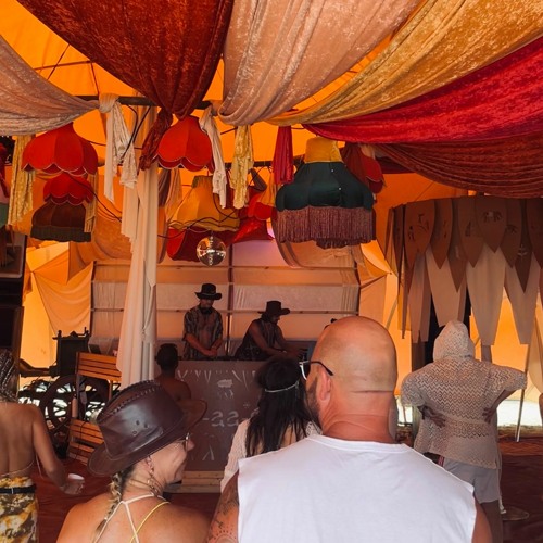 Afrikaburn 2023 - Oe-aa-sies - Wednesday - Mojo b2b Dayshawn