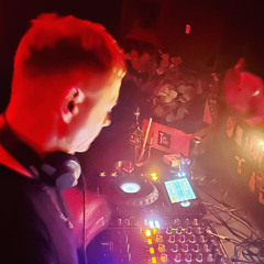 PHUNK -TURN THE MUSIC ON