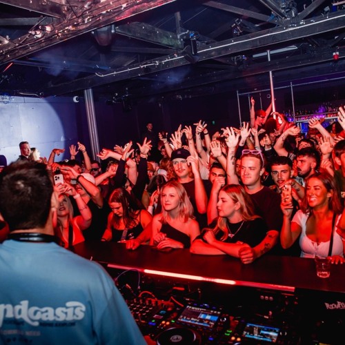 Techno mixes