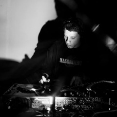 illegalkru #Shitcast guest mix - Hedon