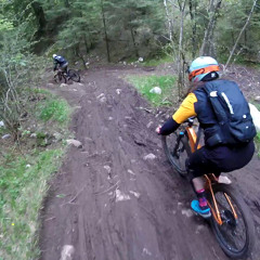 NikNik&Giannea_Acrossing_A_New_Cross_Road_Dic'25