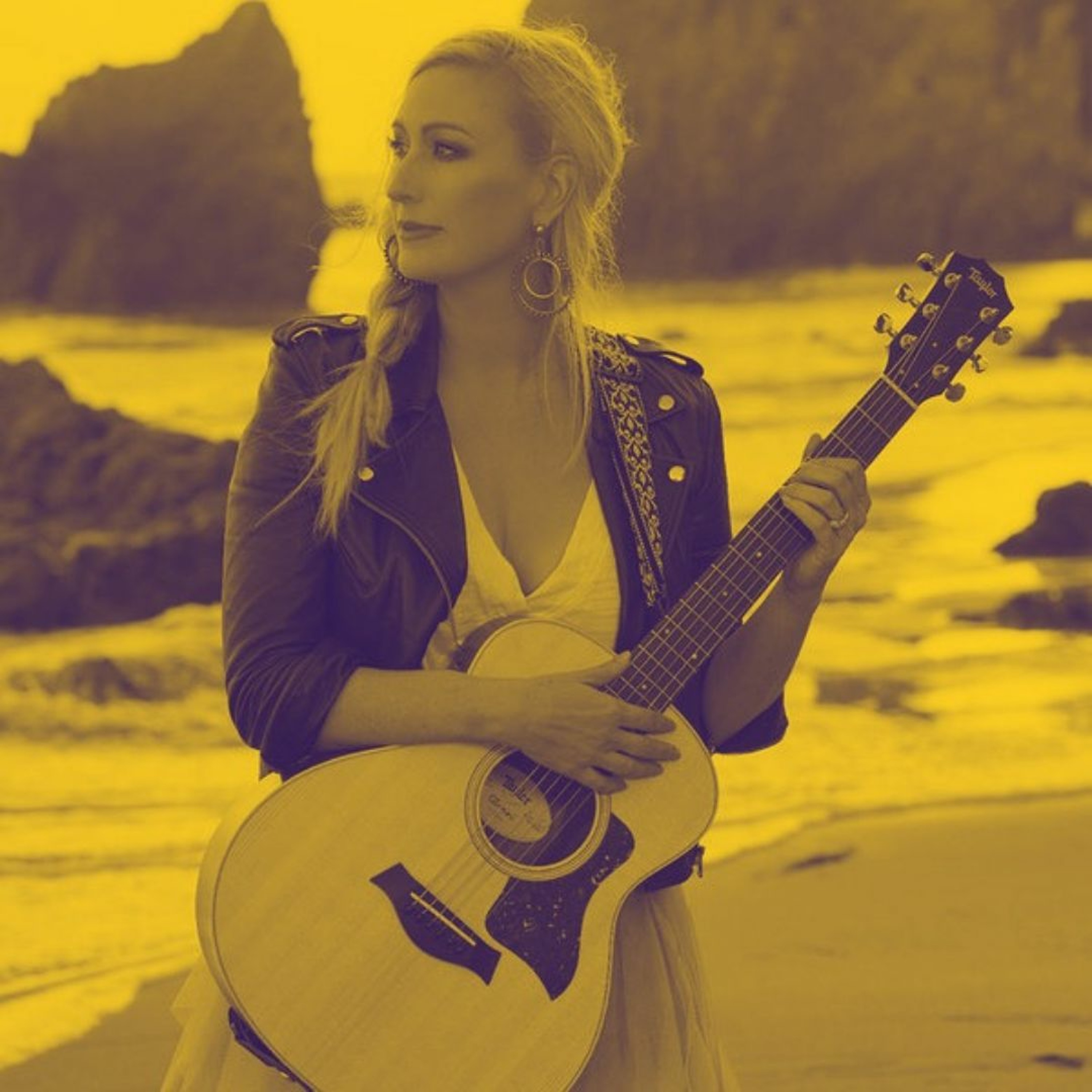 Episode 15 - Actress, Producer and Singer-Songwriter Emme Lentino