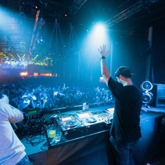 Erik Gross @Kurzscshluss // BORIS BREJCHA 25.11.2022