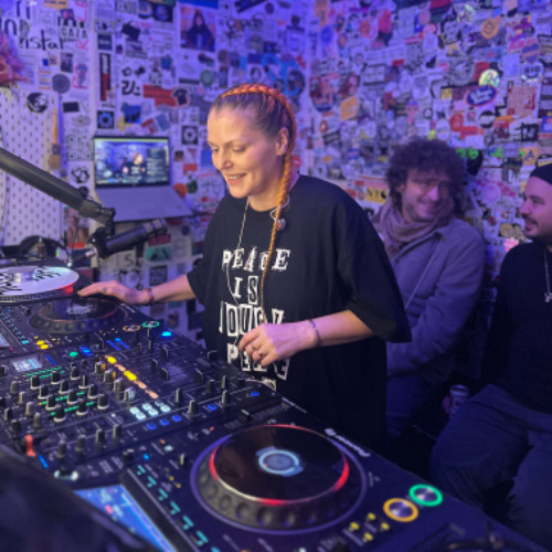 Margaret Dygas – Margaret Dygas 2LP Stream Margaret Dygas @ The Lot Radio 11-10-2025 by The Lot Radio