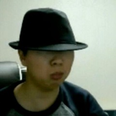 홈리스가 죽빵을 갈겨버렸어