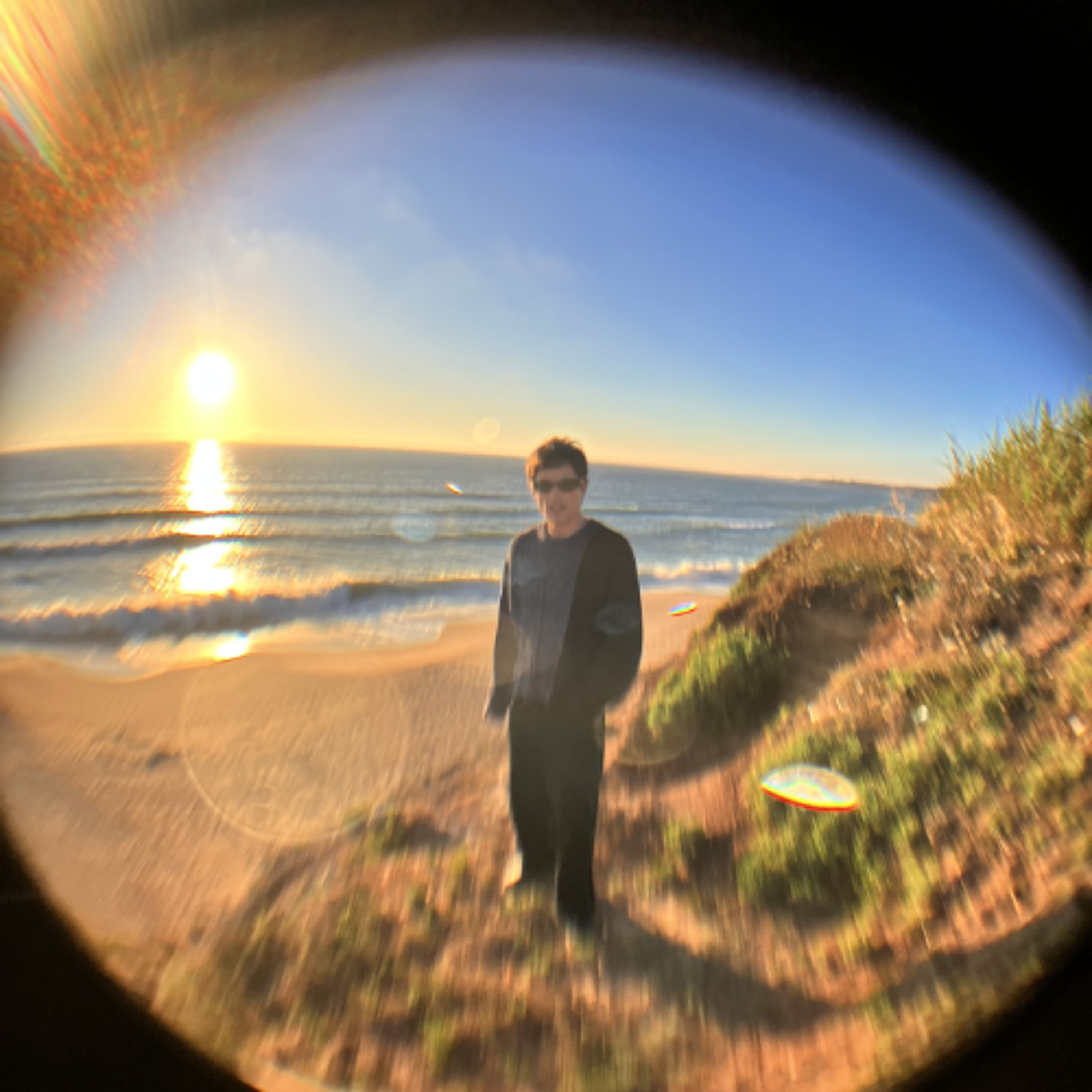 CLOTMix 80: DONNA HARINGWEY - Music to listen to alone episode artwork
