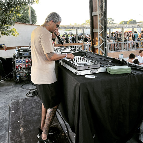 ULTRA SEQUÊNCIA PRA ELAS {DJ GABRIEL SARMENTO}