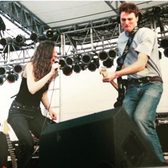 Danielle Howle and the Tantrums - live on Mountain Stage March 24 2002
